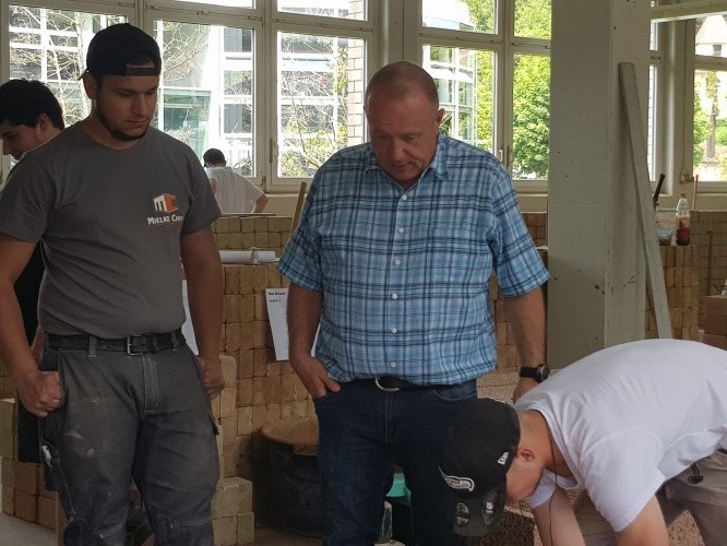 Bisotherm Schulung Maurer-Azubis 2019