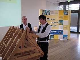 infotage hwk 001 start